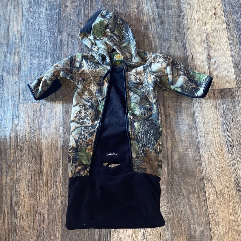 Cabelas 18 month snow suit
